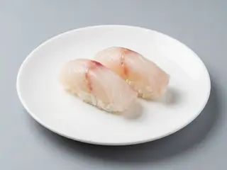 52. Nigiri suzuki branzino 4 pezzi