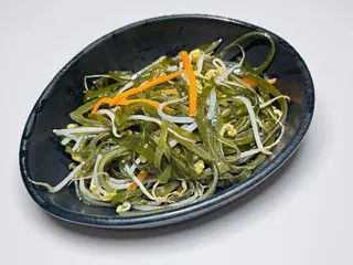 163. Alghe salate