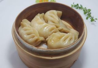 77 Ravioli di carne al vapore