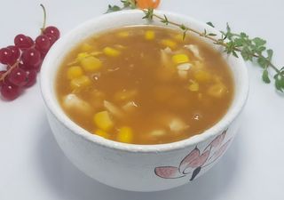 97 Zuppa di pollo con mais