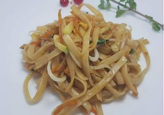 115 Tagliolini con verdure