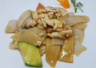 119 Gnocchi di riso con carne