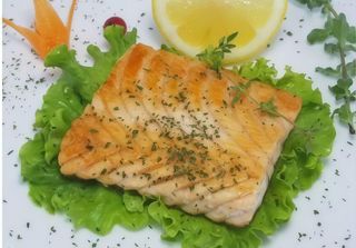 147 Salmone alla piastra