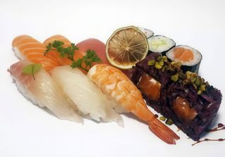 48 Sushi misto - 14 pezzi