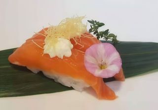 208 Sake Philadelphia nighiri - 2 pezzi