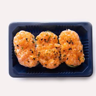 Gunkan spicy salmone