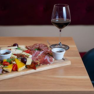 Tagliere di formaggi - M