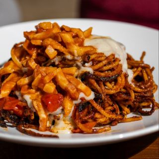 ASSASSINA CACIO, PEPE E GUANCIALE