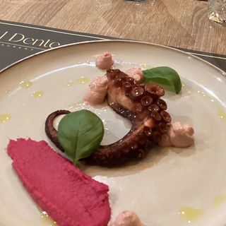 Tentacoli di polpo alla brace 
