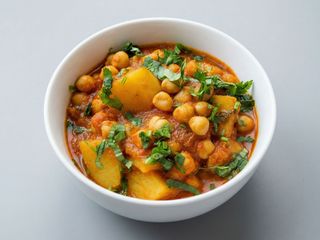 112.aloo chana