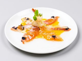 B4. Carpaccio speciale