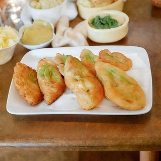 Fiori di zucca con alici