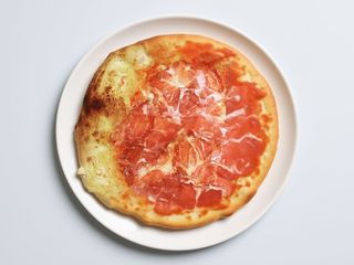 Pizza prosciutto crudo