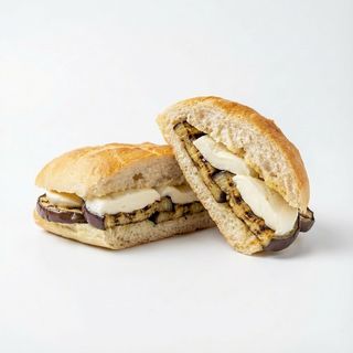 31. Melanzane grigliate, mozzarella di bufala