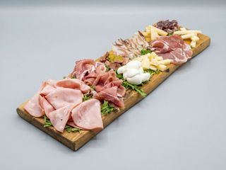 Mix di salumi e formaggi