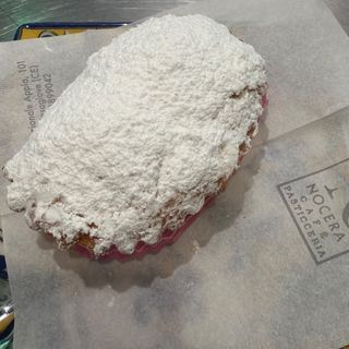 Pasticciotto a crema e amarena