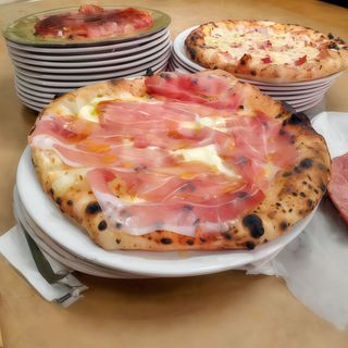 Bufala e fiocco di crudo