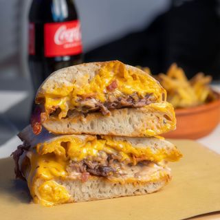 Crispy Mani bacon menú