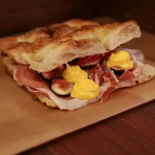 15. Prosciutto e Fichi
