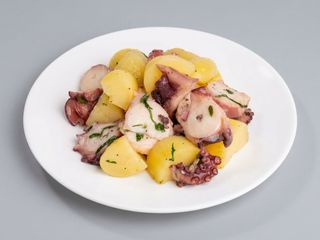 DY262. Polipo patate