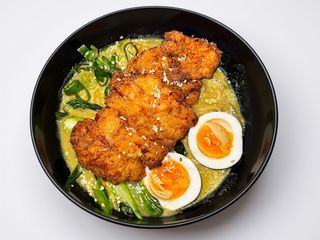 Indian ramen furaidochikin