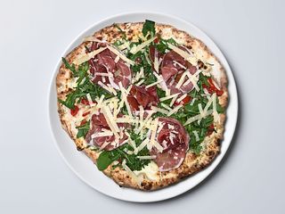 Filetto, rucola crudo e scaglie di Parma