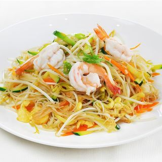 334.Spaghetti di riso con gamberi