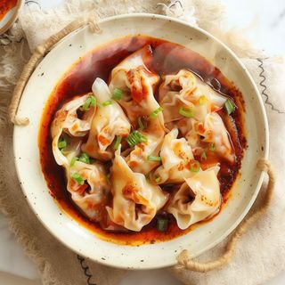 Wonton in salsa piccante