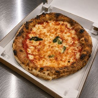 Margherita impasto carbone vegetale