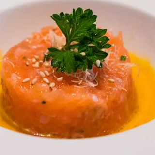 611 Tartar pesce misto