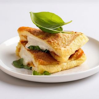 Mozzarella in Carrozza