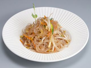 Spaghetti di soia verdure