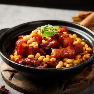 Maiale brasato con semi di soia (piccante)