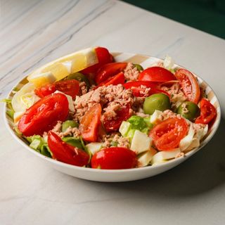 Insalata di tonno