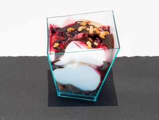 Monoporzione croccante amarena vegano