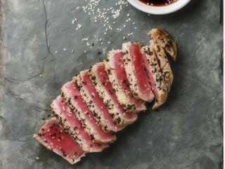 Scottata di tonno al sesamo