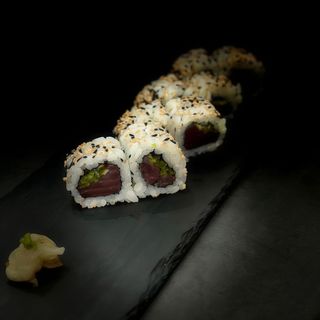 17. Wasabi fresco tunna roll 8 pezzi