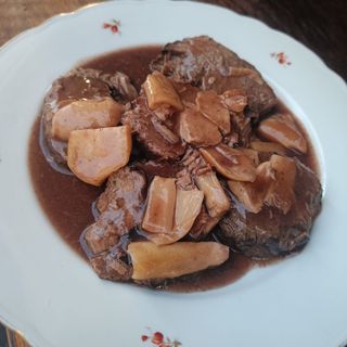 Brasato con porcini