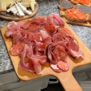 Tagliere di salumi e formaggi misti