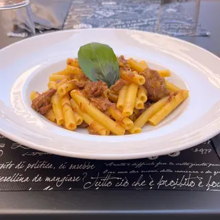 Pasta alla genovese