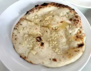 Cheese naan