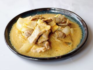 212 Manzo saltato al curry