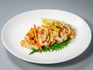 Pad thai con gamberi