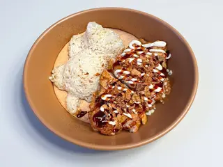 Gaifan con tempura di pollo