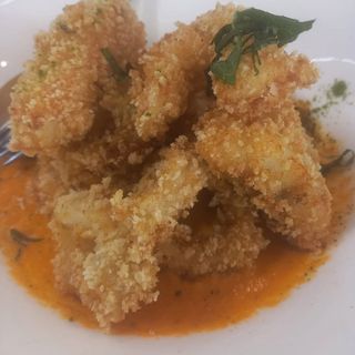 Frittura di gambero, calamaro e baccalà 