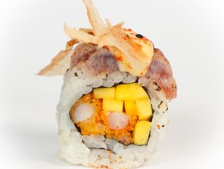 MAGURO SPECIAL ROLL