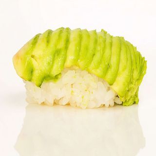 Nigiri avocado