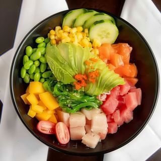 Crea la tua pokè large