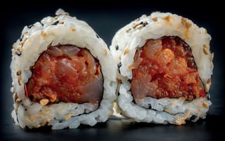 44 Uramaki spicy tuna 8 pezzi