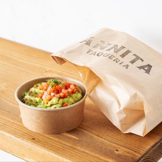 GUACAMOLE CON TOTOPOS